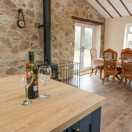 Parkers House * Alston