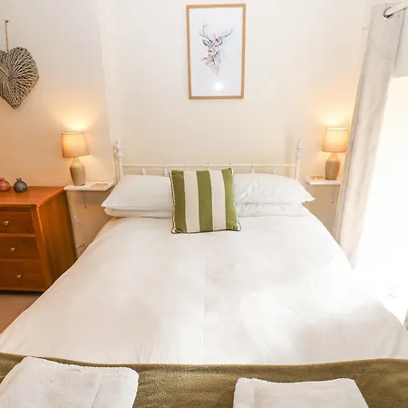 Holiday home Parkers House